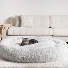 Cargar imagen en el visor de la galería, MrFluffyFriend™ - Cama antiestrés para gatos
